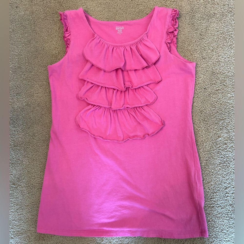 Pink Garnet Hill ruffled tank top. Great condition. Fits a woman’s size XS/S.